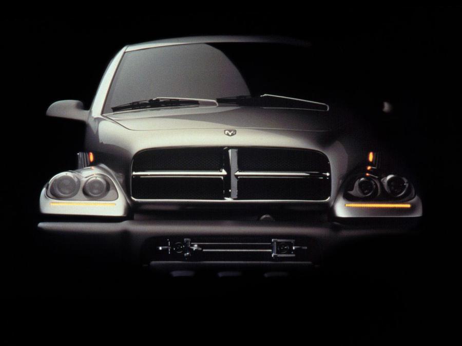  Dodge Power Wagon Concept 1999 года  (фото 3 из 4)
